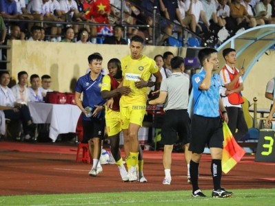 Hai cầu thủ bị cấm thi đấu ở vòng 2 V-League