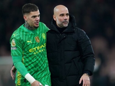 Pep nói về tương lai của Ederson: 'Tôi không rõ'