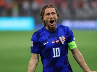 Đón tuổi 39, Luka Modric lập công mang về chiến thắng cho Croatia