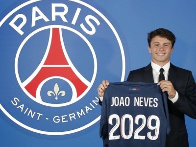 CHÍNH THỨC: PSG chiêu mộ thành công Joao Neves