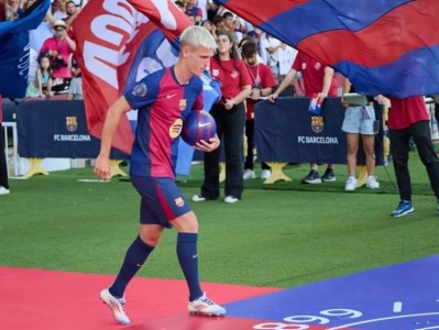 Bao ngày nỗ lực, Barca nhận tin không thể vui hơn về ngôi sao