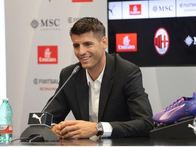 Alvaro Morata: “Ghi 50, 60 bàn thì sao, có cầu thủ ghi hàng chục bàn nhưng có danh hiệu đâu”