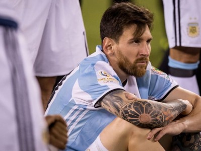 Tại sao Messi trở lại ĐT Argentina sau khi giải nghệ vào năm 2016?