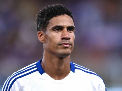 Vừa giải nghệ, Varane đã xác nhận công việc mới đầy bất ngờ