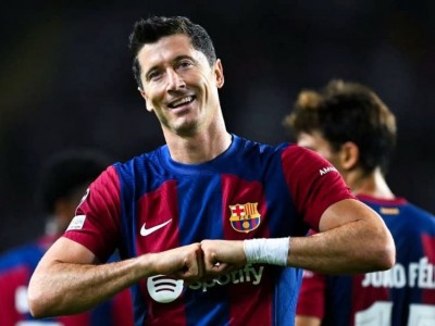 Lewandowski dự đoán số bàn thắng ghi cho Barcelona mùa 2024/25