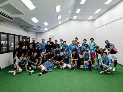 Yokohama FC: 'Công Phượng tốt bụng, pha cà phê ngon và...'