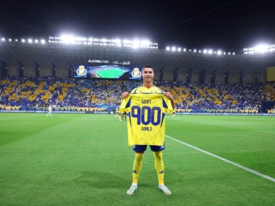 Ronaldo được Al Nassr vinh danh hoành tráng, phong luôn danh xưng GOAT