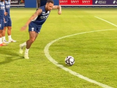 Neymar chính thức tái xuất Al Hilal, ghi bàn cực đẳng cấp