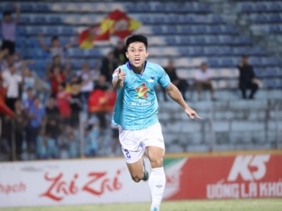 HLV Hà Tĩnh xin lỗi dù trụ hạng V-League