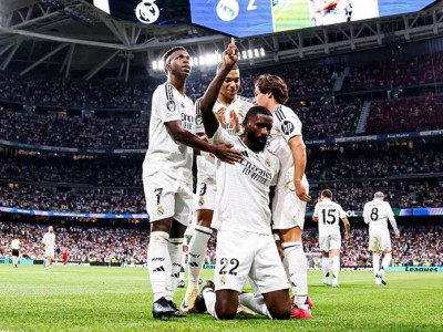 Rudiger cảnh báo cầu thủ Real Madrid sau khi ghi bàn