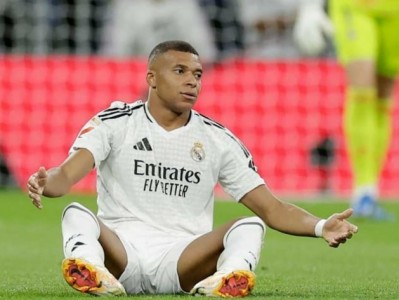 Mbappe báo tin vui đến Real Madrid trước đại chiến Champions League