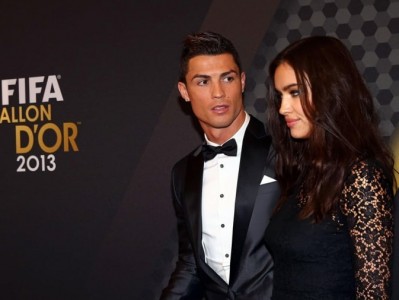 Tại sao Ronaldo lại chia tay bạn gái cũ Irina Shayk?