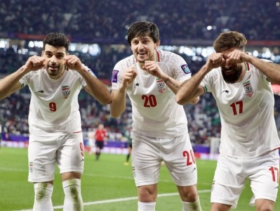 Trực tiếp UAE vs Iran, 23h00 hôm nay 10/9