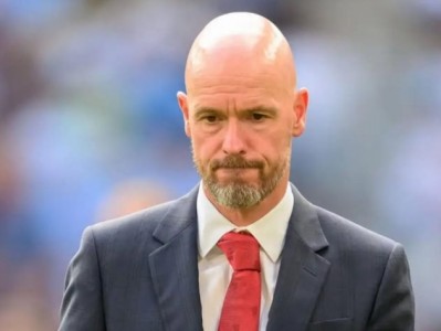 Erik ten Hag: 'Tôi không có bạn ở Premier League'