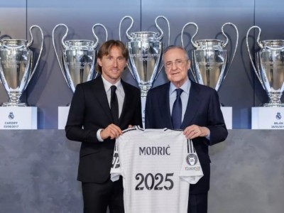 Luka Modric phá kỷ lục tồn tại 58 năm tại Real Madrid